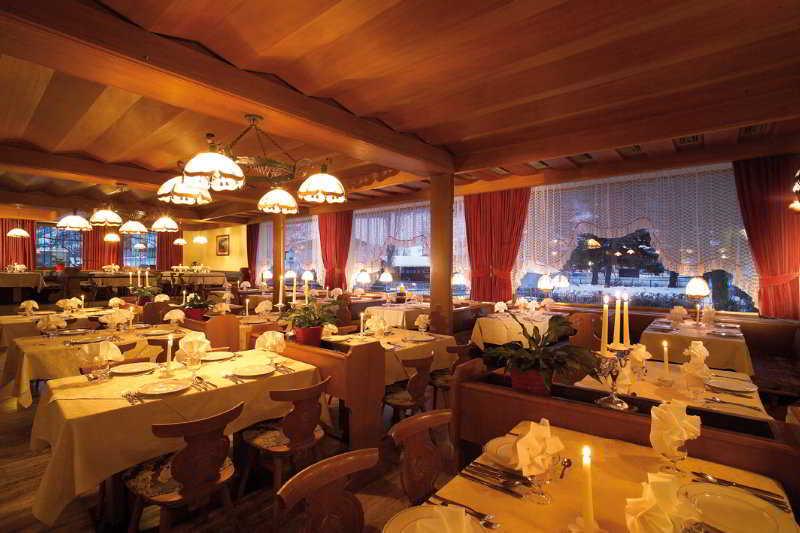 Parkhotel Schachen Ahrntal Restaurant photo
